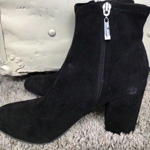 Black bootie
